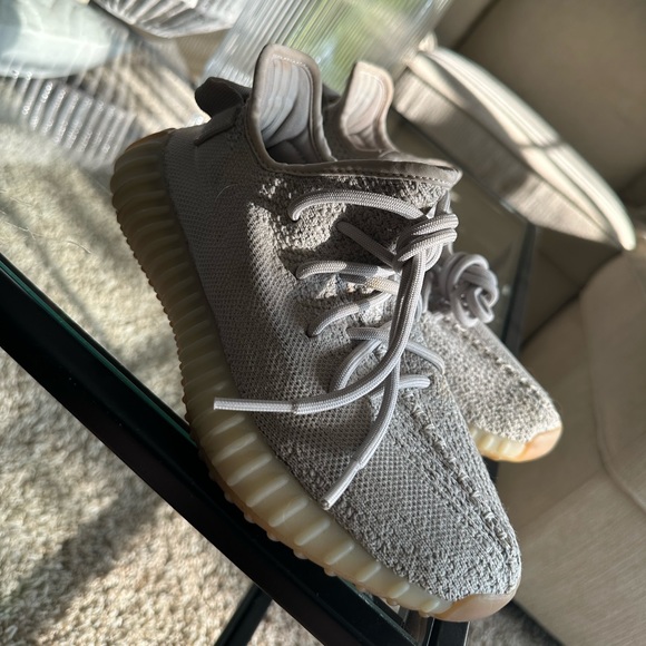 Yeezy boost 350 V2 sesame - Picture 7 of 15